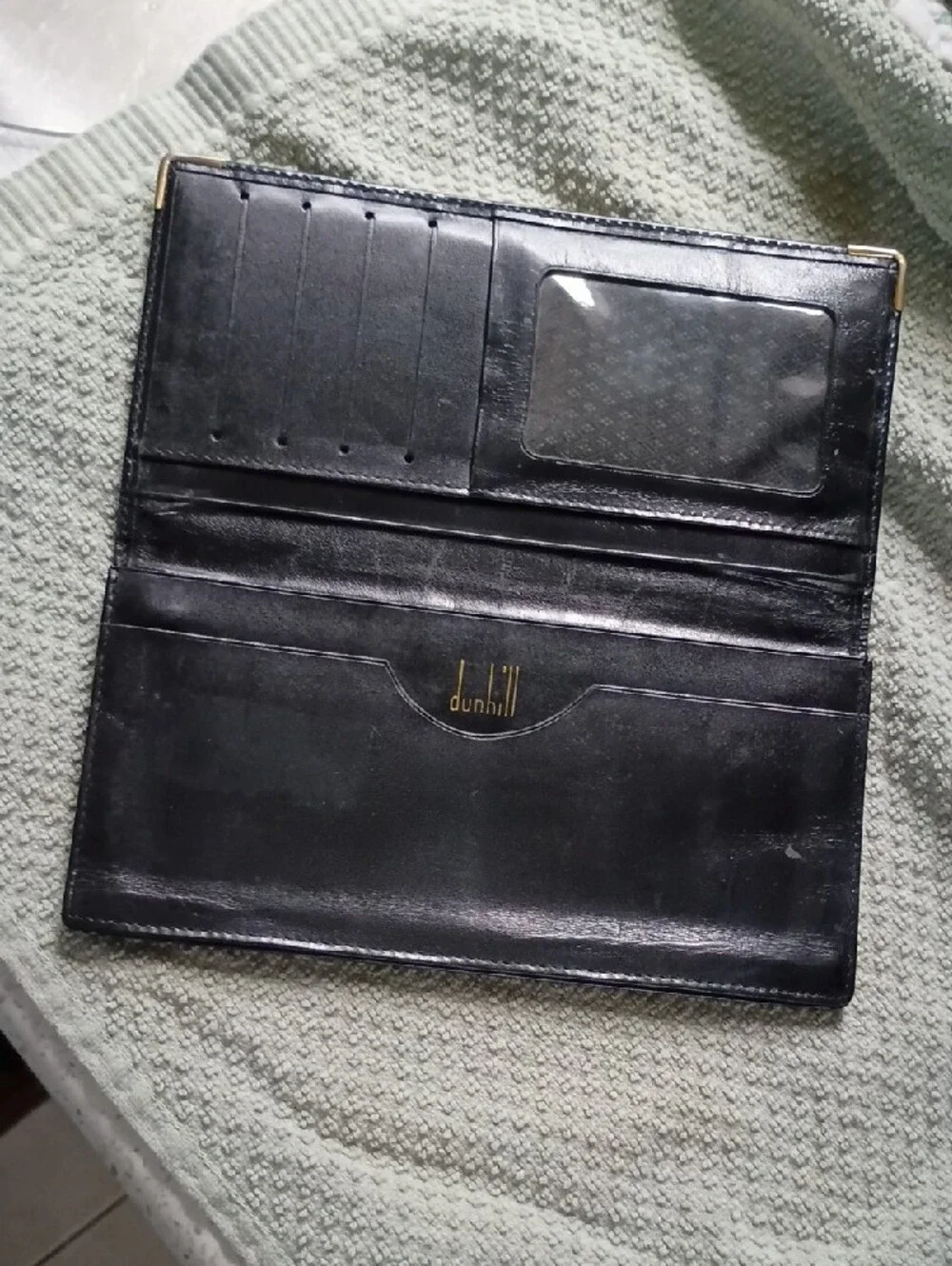 DUNHILL RETAIL450.00. Black Men's Or Womens Leather WALLET.